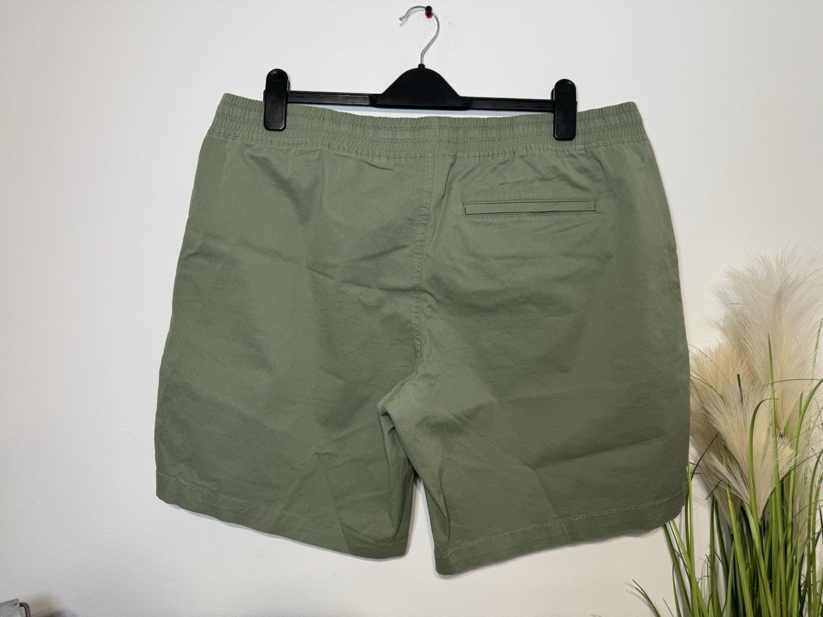 Copper & Oak Sage Green Chino Shorts W40