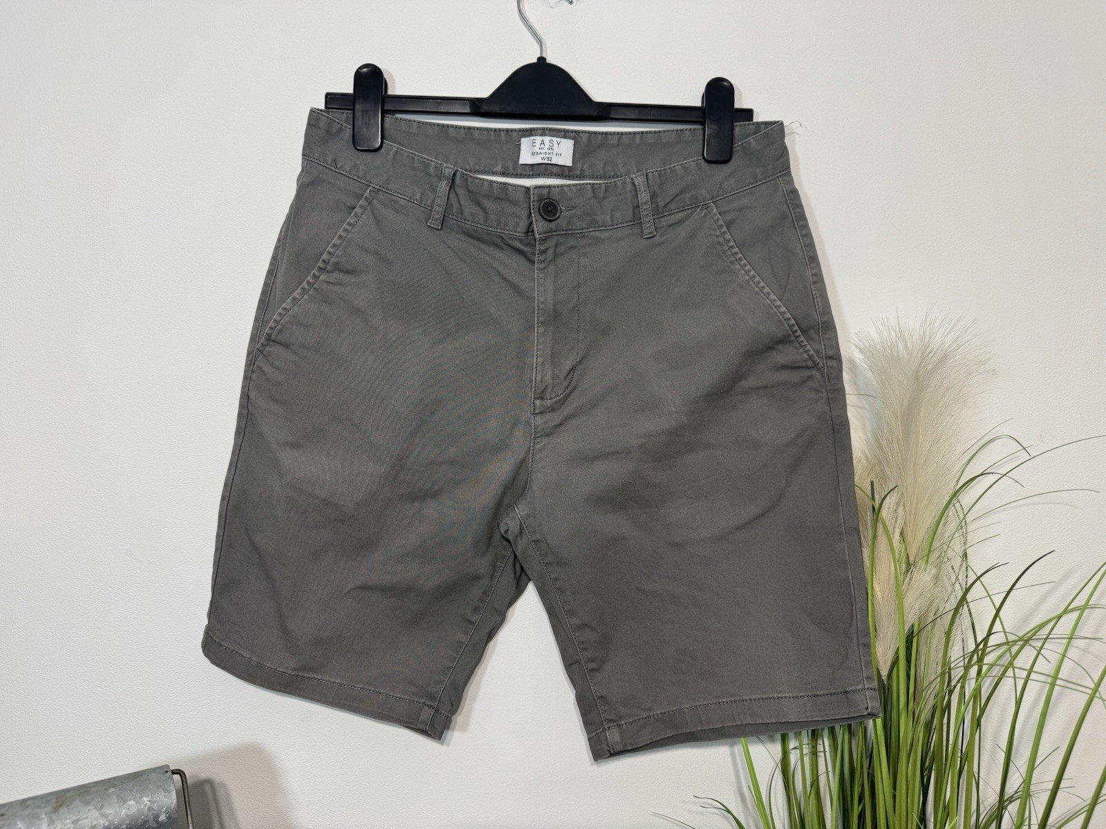Grey Straight Fit Chino Shorts W32