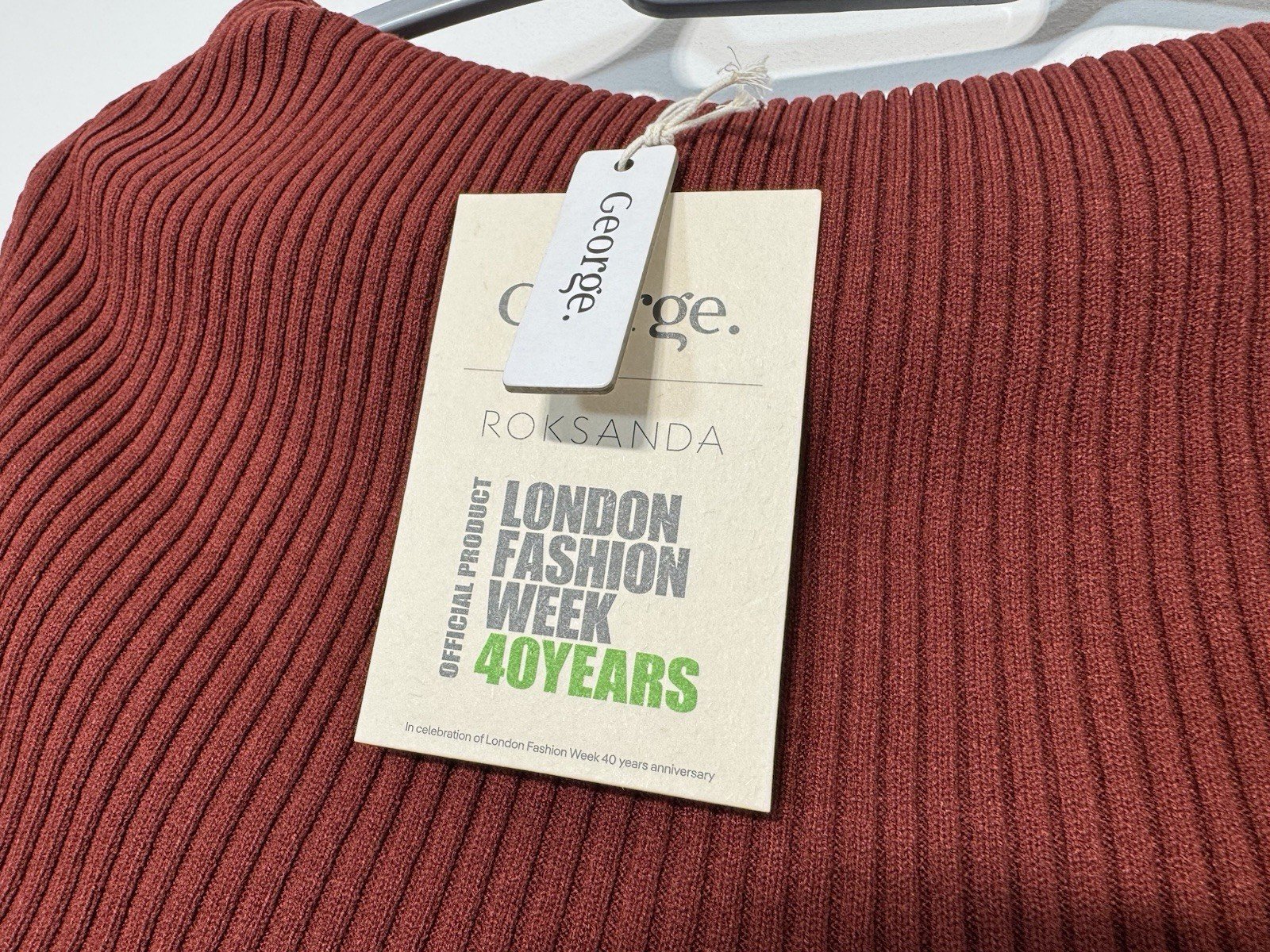 Roksanda Women’s Burgundy Cowl Neck Fit& Flare Tight Knit Dress Size 8