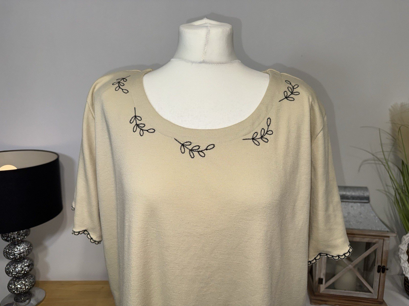 Roman Originals Cream Embroidered Top Size XL