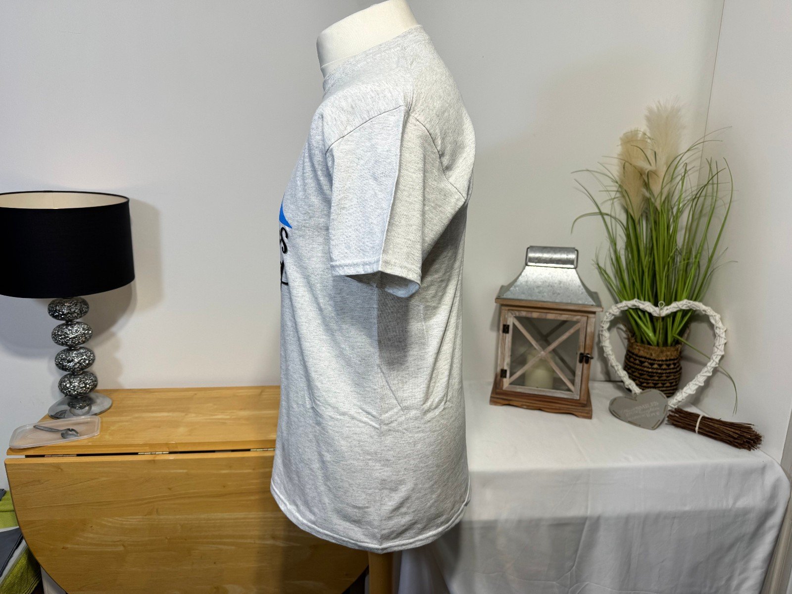 THE MOUNTAINS ARE CALLING GRAPHIC T-SHIRT SIZE M