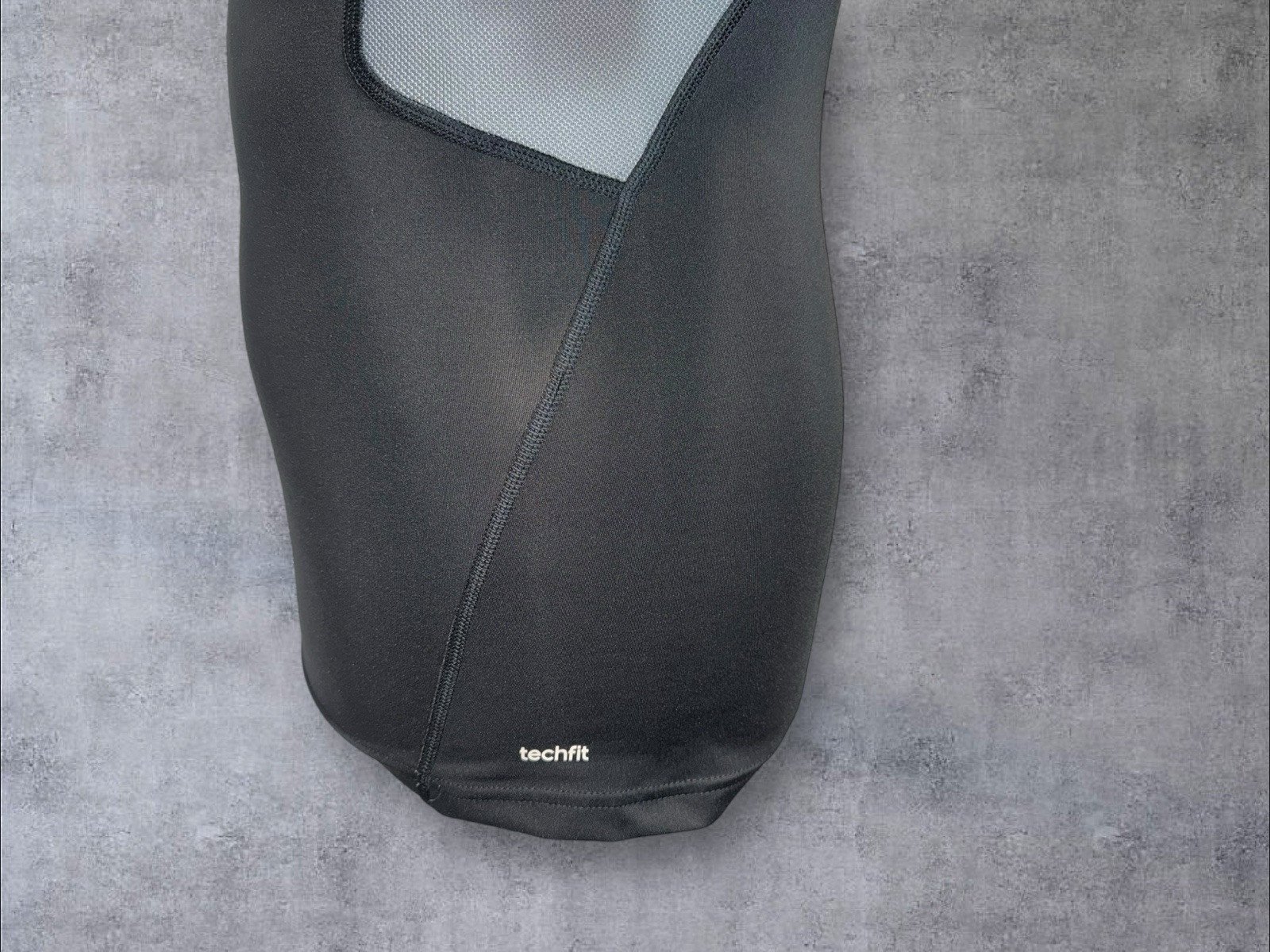 Adidas Tech fit Active Compression Training Top Motifs Size In Description.