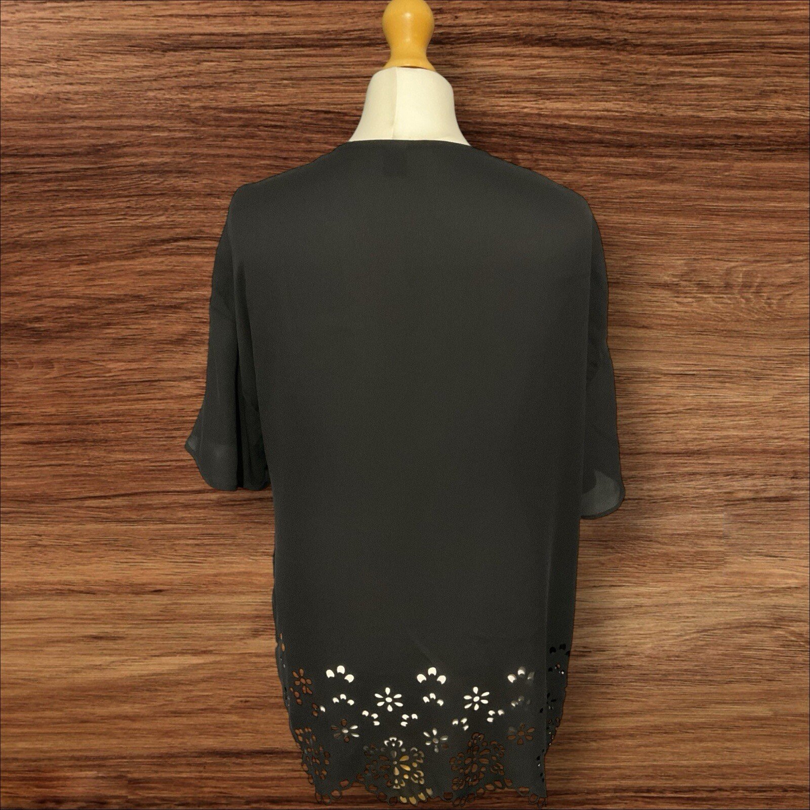 Black Beach Cover Up Open Front 3 Quarter Sleeve Open Pattern Bottom Size XS