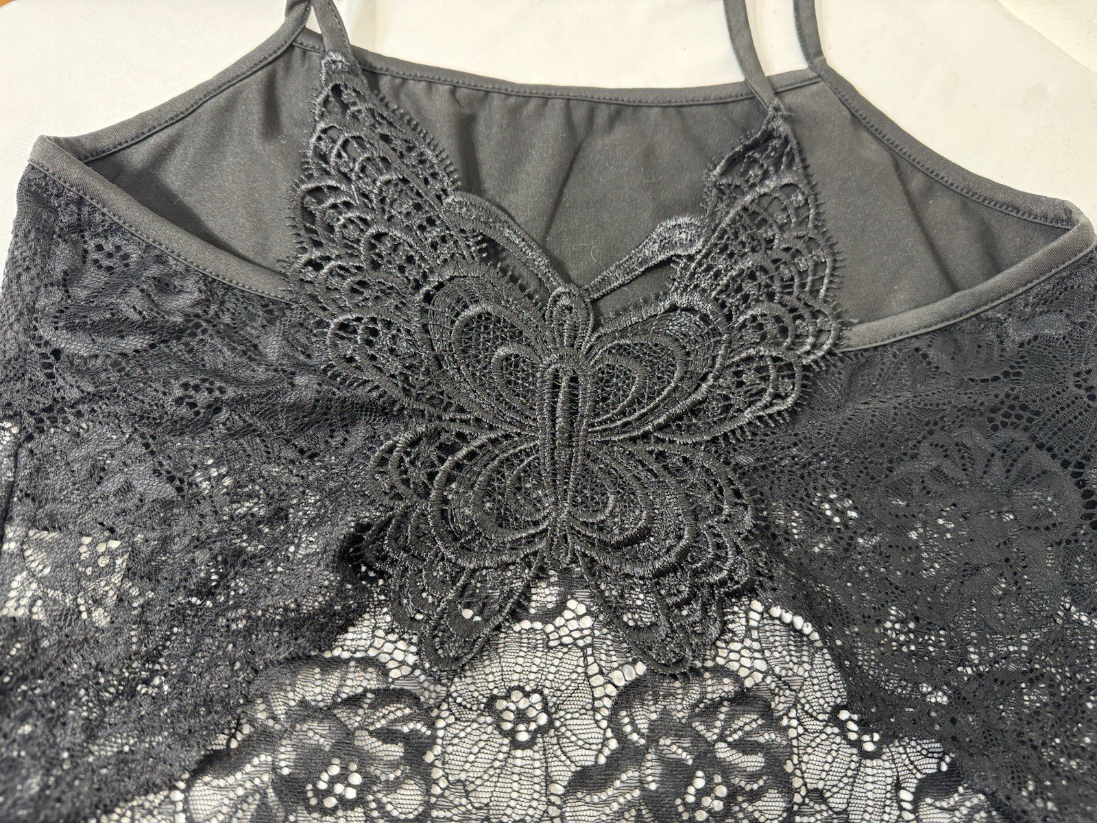 Black Butterfly Embossed Lace Effect Crop Top Size 12-14