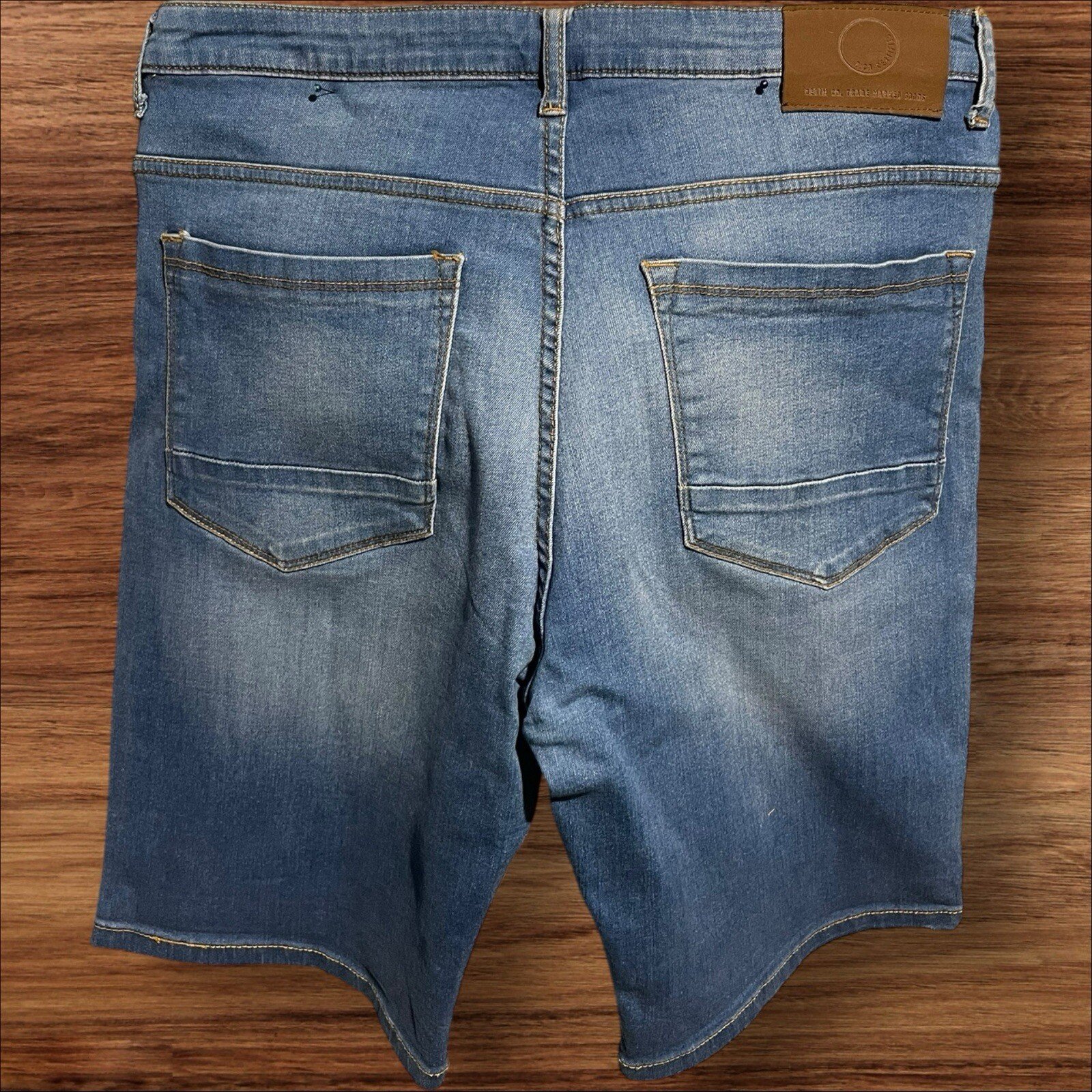 Blue Stonewash Denim Shorts Button Fly Close Pockets Size 36 Waist