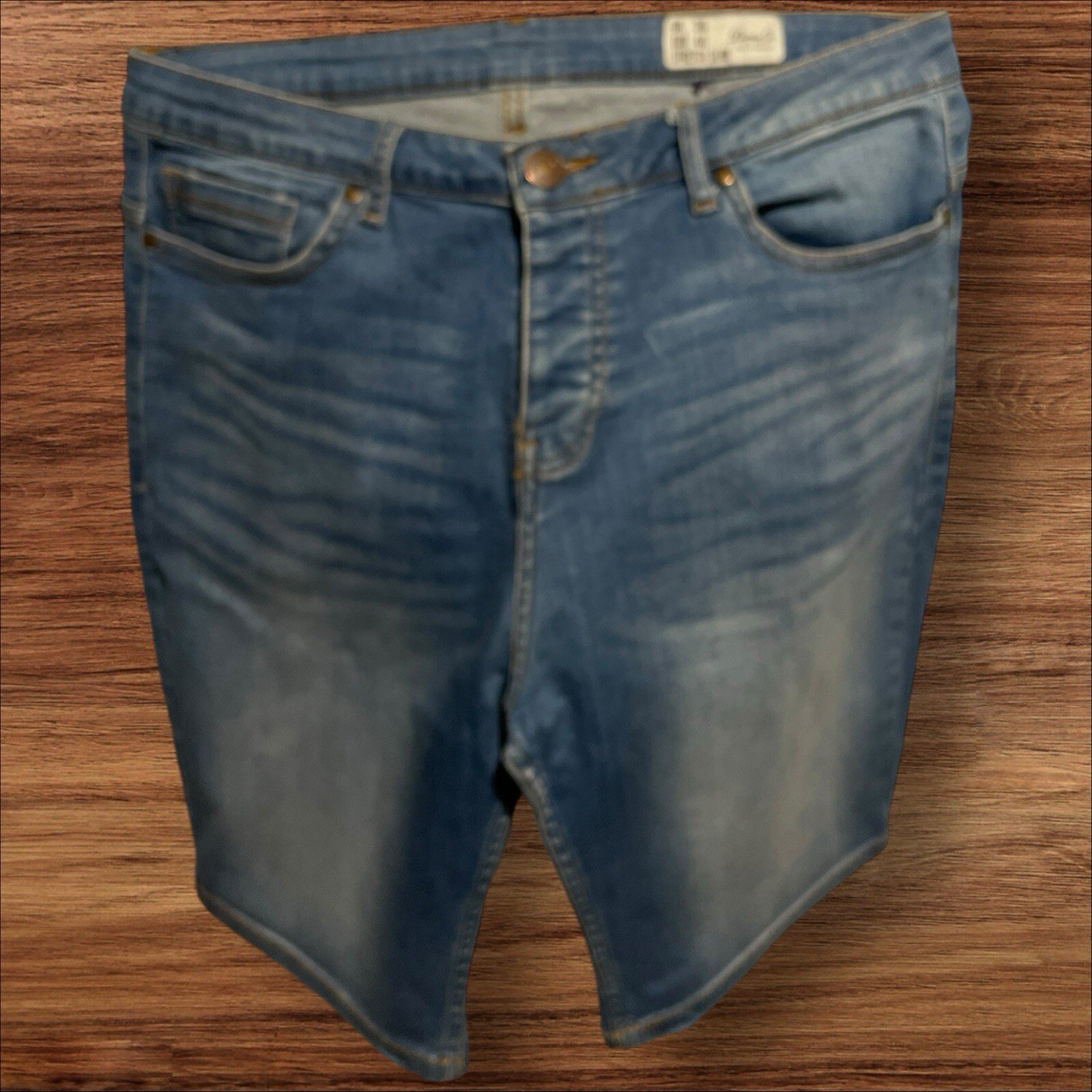 Blue Stonewash Denim Shorts Button Fly Close Pockets Size 36 Waist