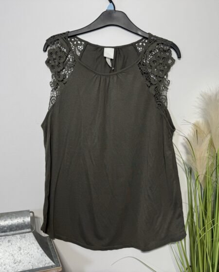 H&M Khaki Lace Effect Short Sleeve Top Size M