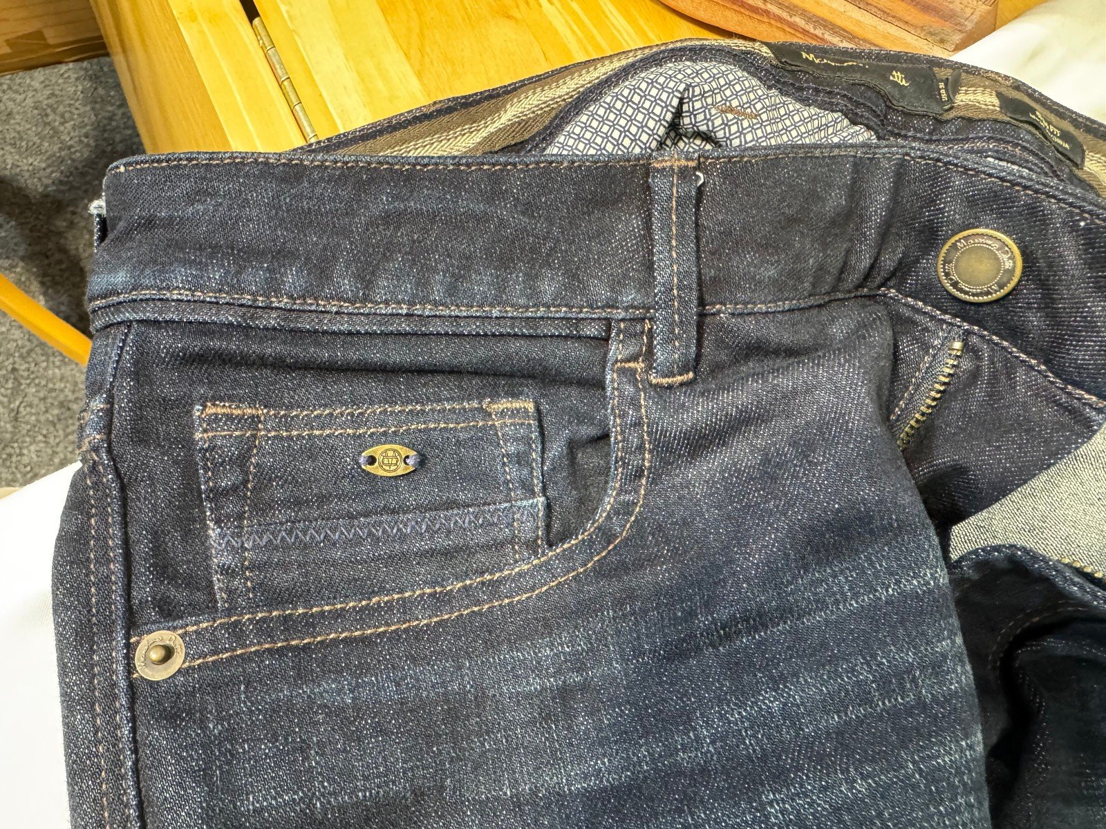 Massimo Dutti Deep Navy Slim Fit Jeans W31 L32