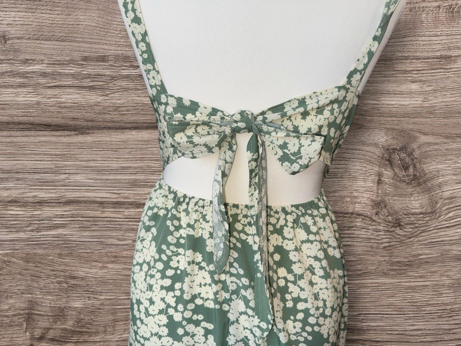Sage Floral Halter Maxi Dress Front Thigh Splits Size 8