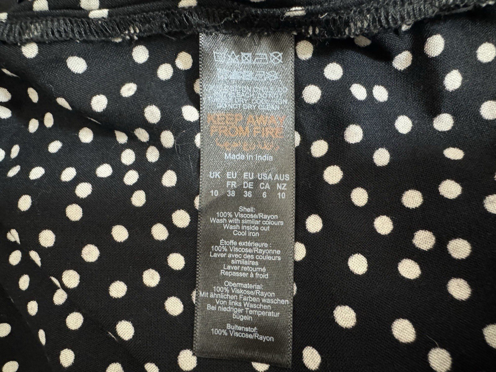 Wallis Black Polka Dot Shirring Yolk & Cuff Tie Ruffle Collar Blouse Size 10