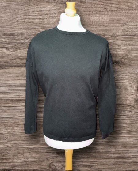 Zara Knit Black Tight Knit Round Neck Drop Shoulder Jumper Size M