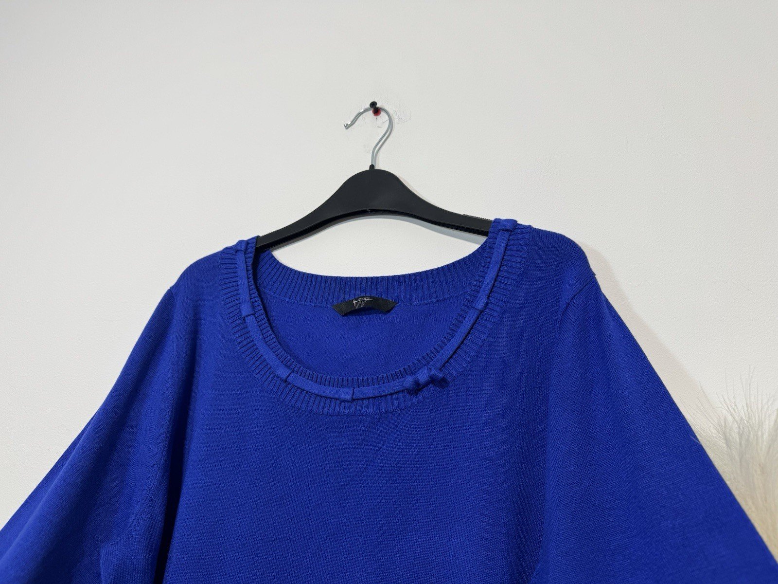 BHS Azure Blue Scoop Neck Tight Knit Bow Neck Detail Size 20