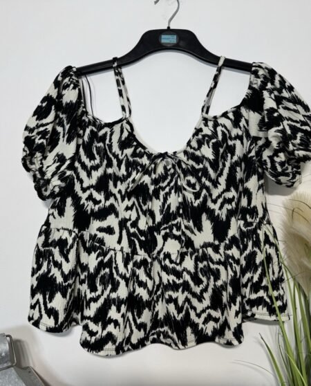 Black & Cream Print Cold Shoulder Peplum Top Size 16