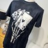 Black & Grey Mottled Sheen Graphic T-Shirt Size M