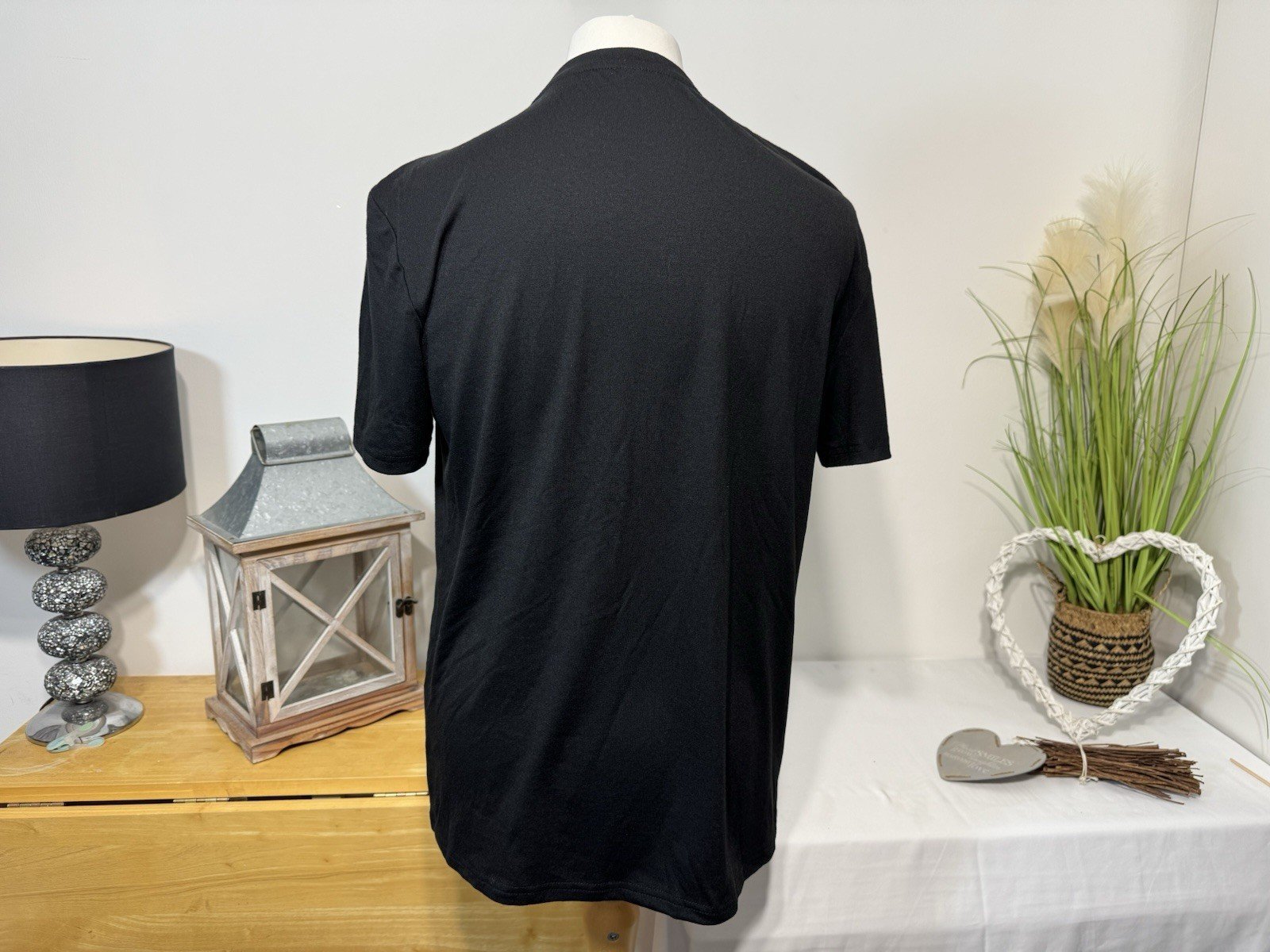 Black face graphic T-Shirt size M