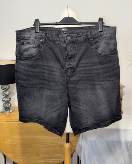 BoohooMan Black Button Close Denim Shorts W44