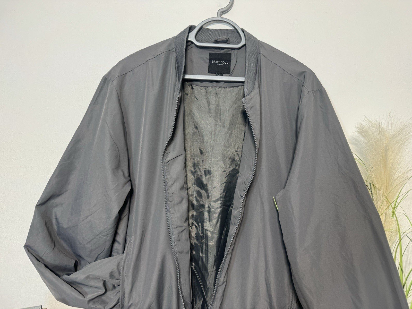 Brave Soul Sanjay Size XL Grey Lined Bomber Jacket