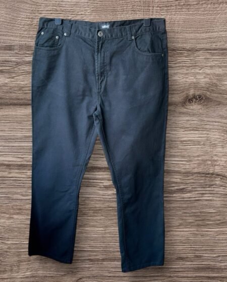 Denim&Co Black Straight Leg Jeans Waist 39in Leg 30in