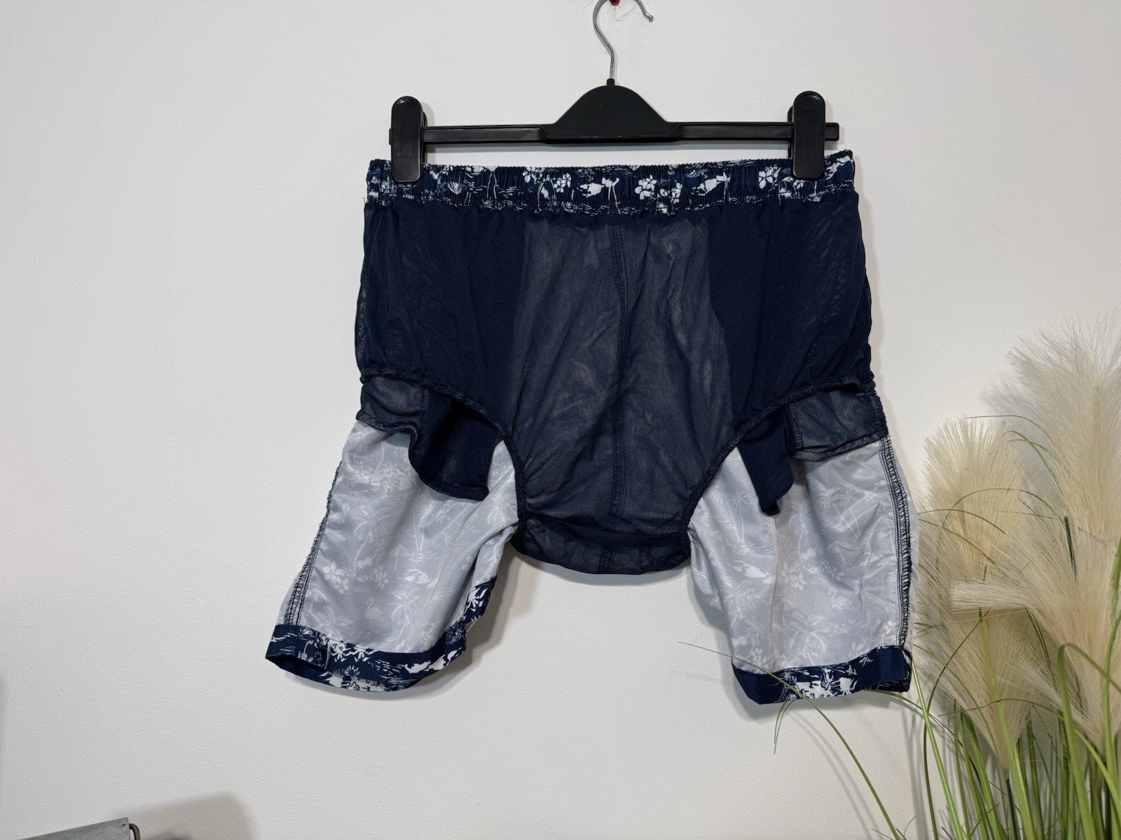 French Navy Hawaiian Mesh Lined Swim Shorts Elasticated Waist Size L