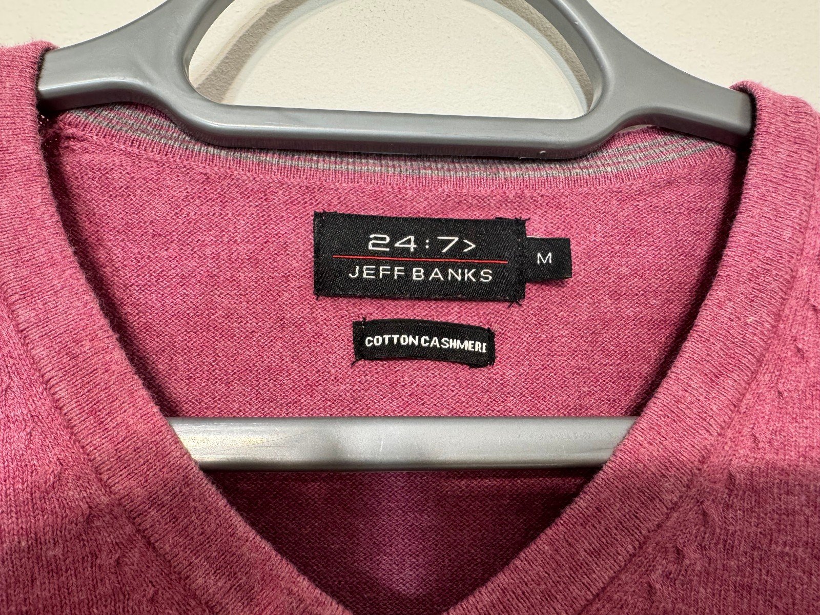 Jeff Banks Pink Cotton Cashmere V-Neck Jumper Size M