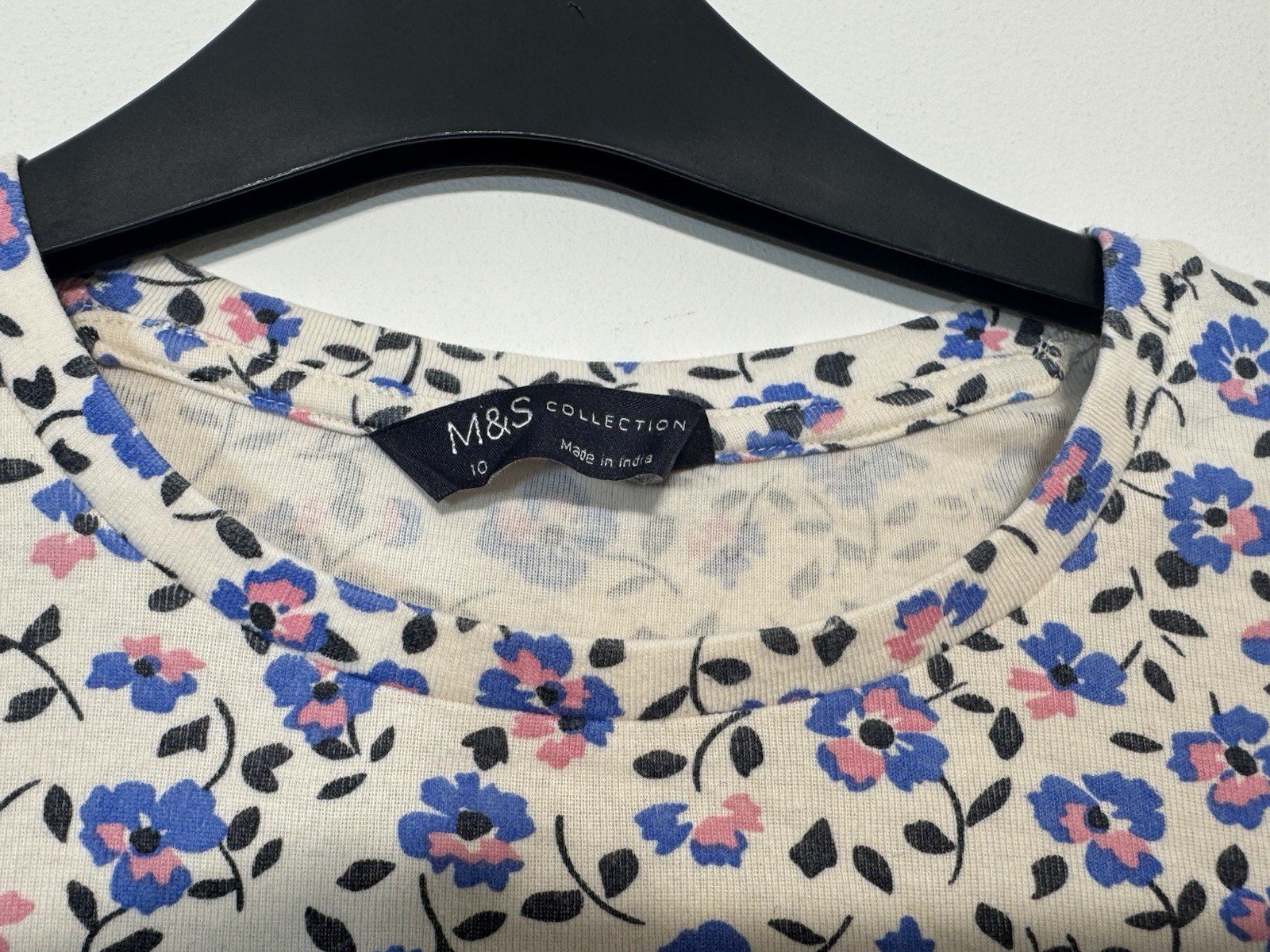 M&S Cream Floral Short Sleeve Top Size 10