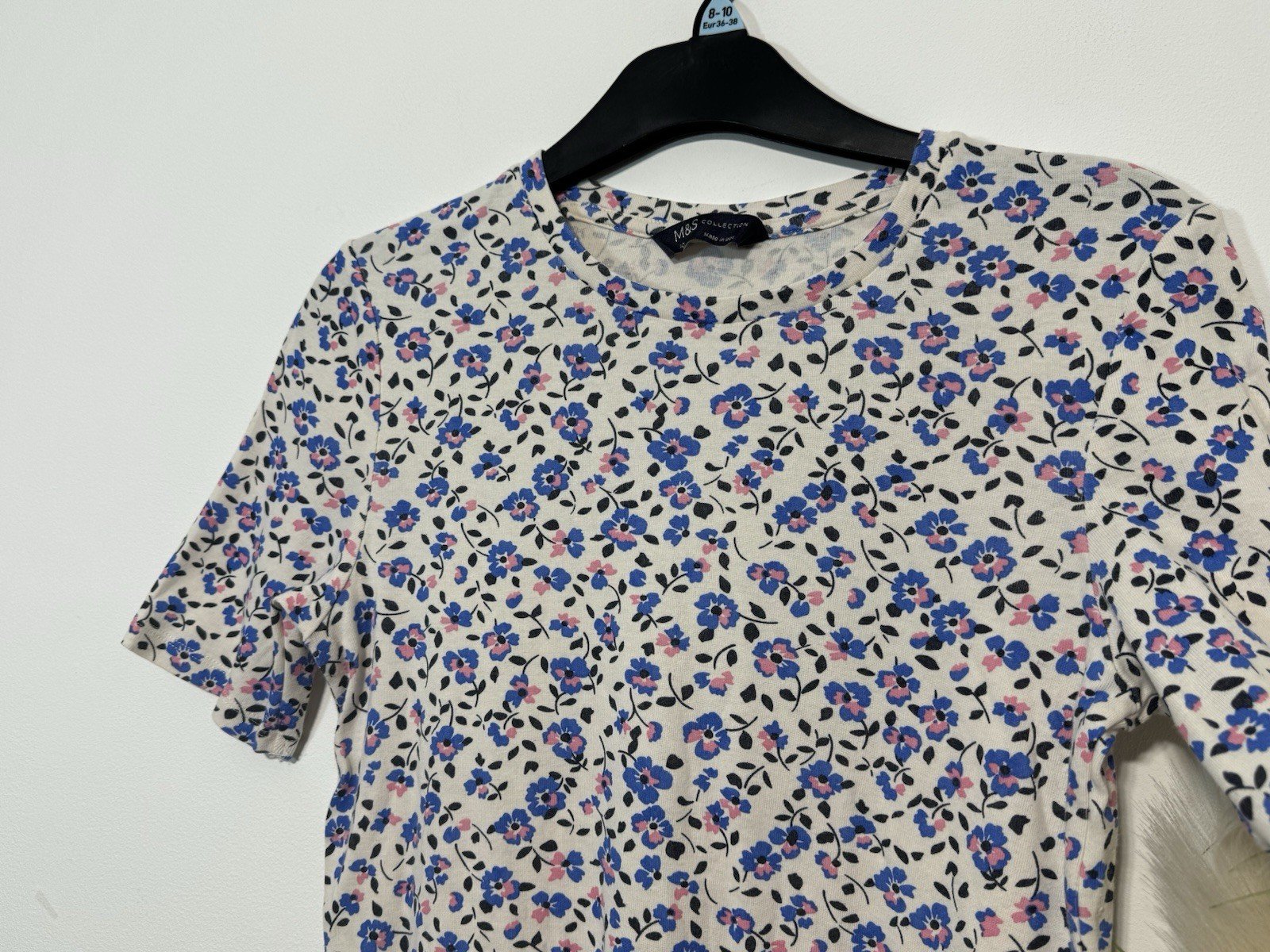 M&S Cream Floral Short Sleeve Top Size 10