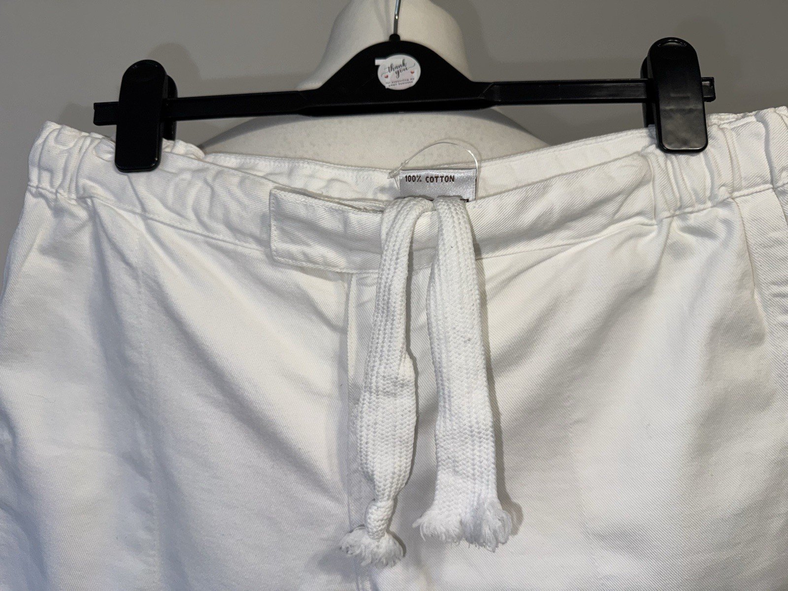 Medallion Mens White Denim Shorts With Hidden Button Close Waist 36in