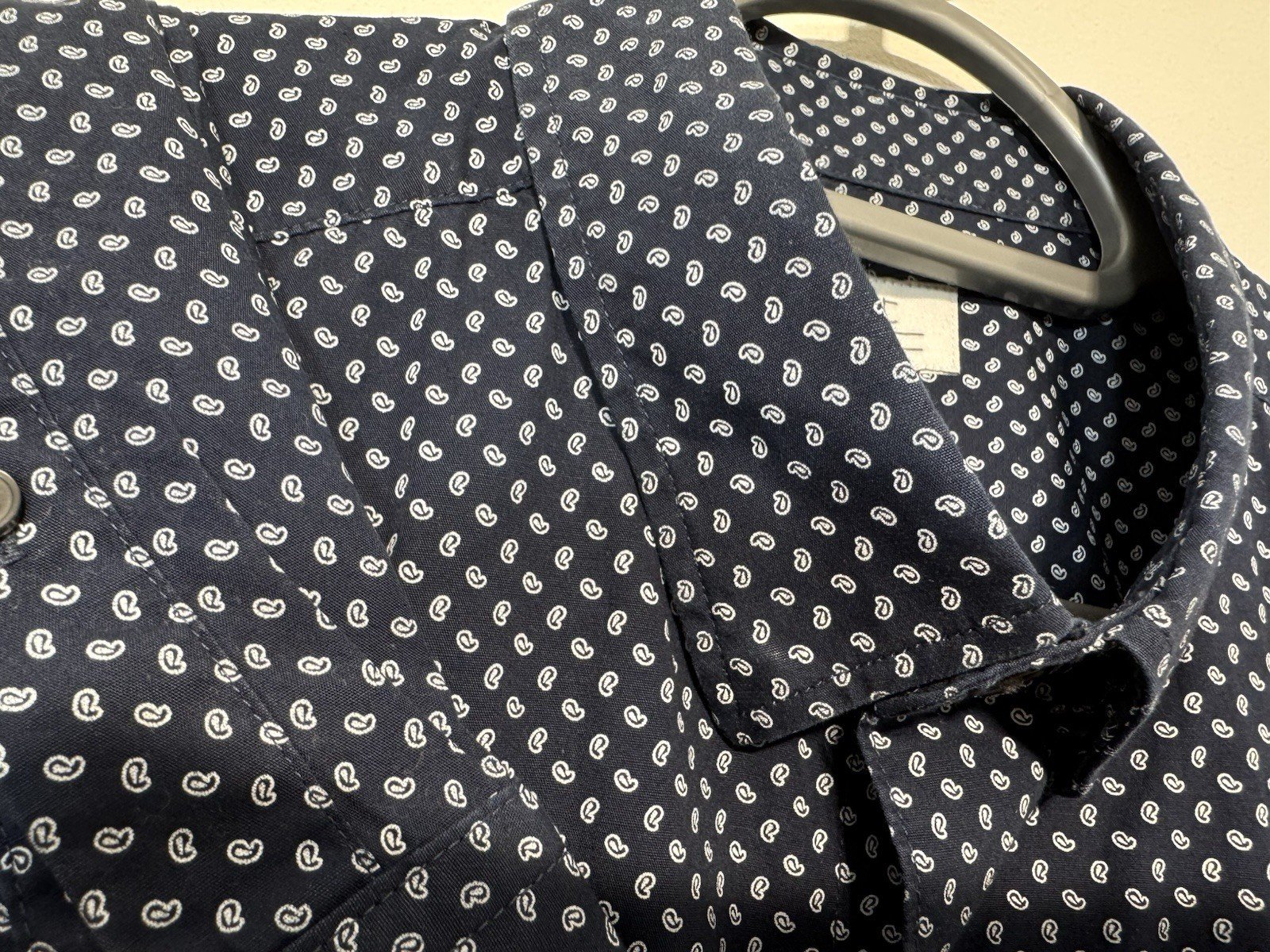 Next Paisley Hidden Button Down Collar Slim Fit Short Size L