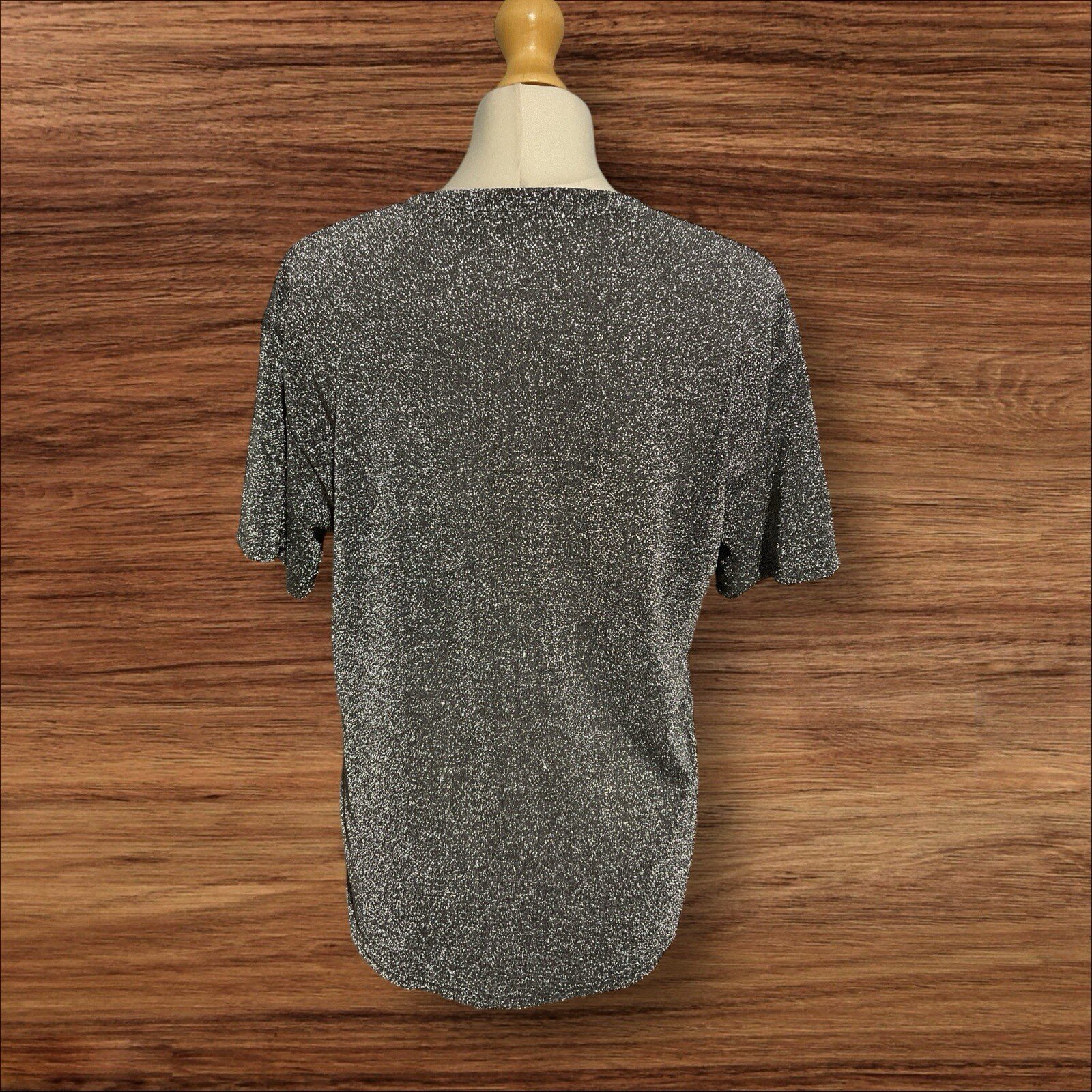 Silver Sparkle Top Short Sleeves Round Neck With Front Motif Pit To Pit 20in
