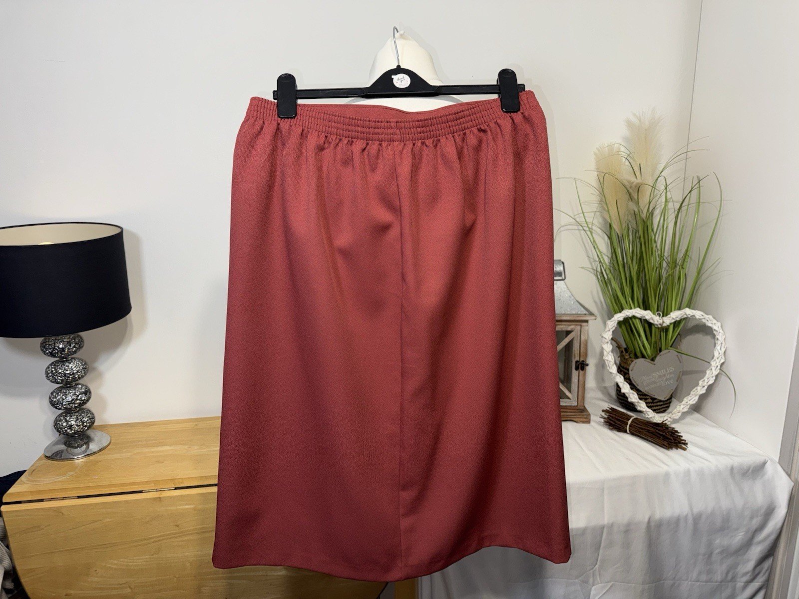 Slimma Terracotta Pencil Skirt With Front Pleat Size 20