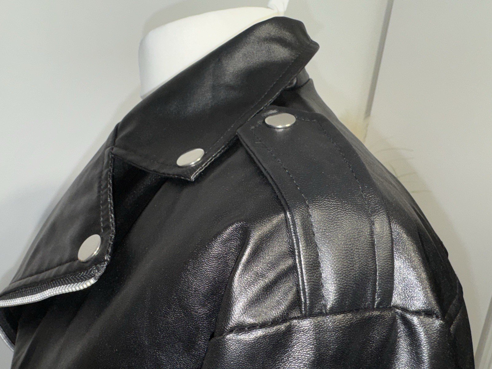 SnZOR Black Faux Leather Lined Biker Jacket Size S