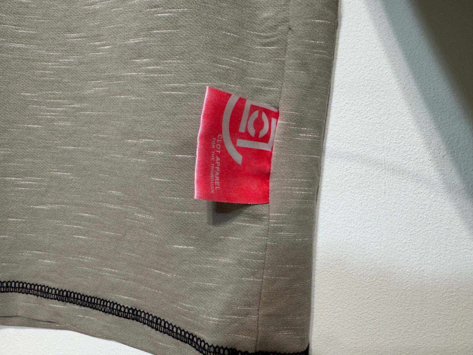 Taupe Graphic Round Neck relaxed Fit Long Sleeve top Size M/L