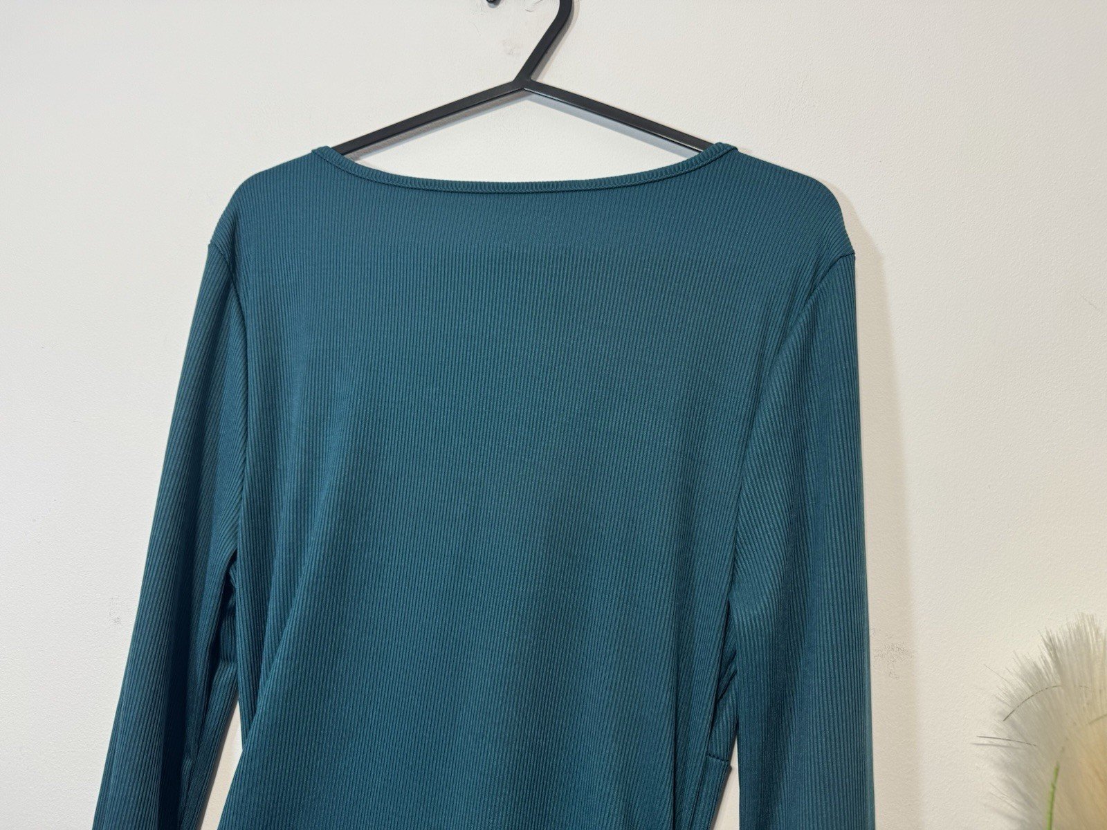 Teal Stretch Ribbed Ruched Long Sleeve V-Beck Dress Size 10-12