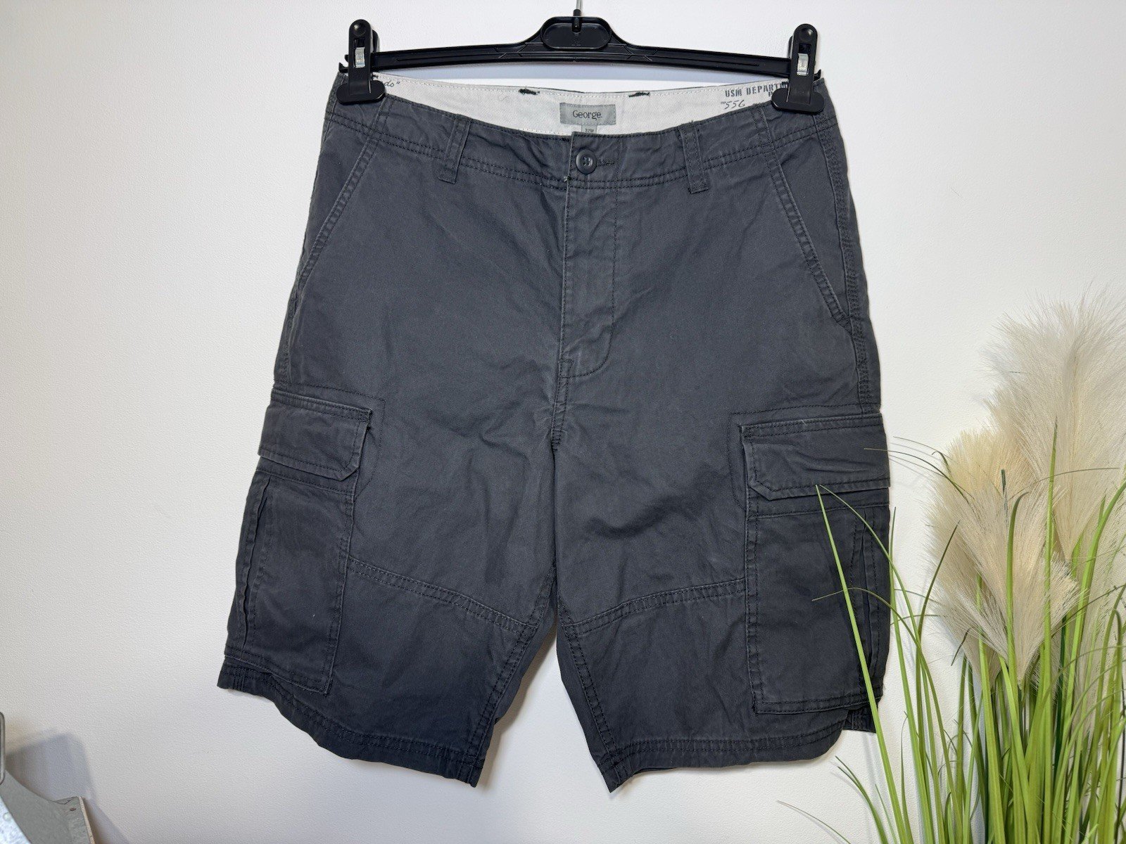 Charcoal Grey Cargo Shorts W32