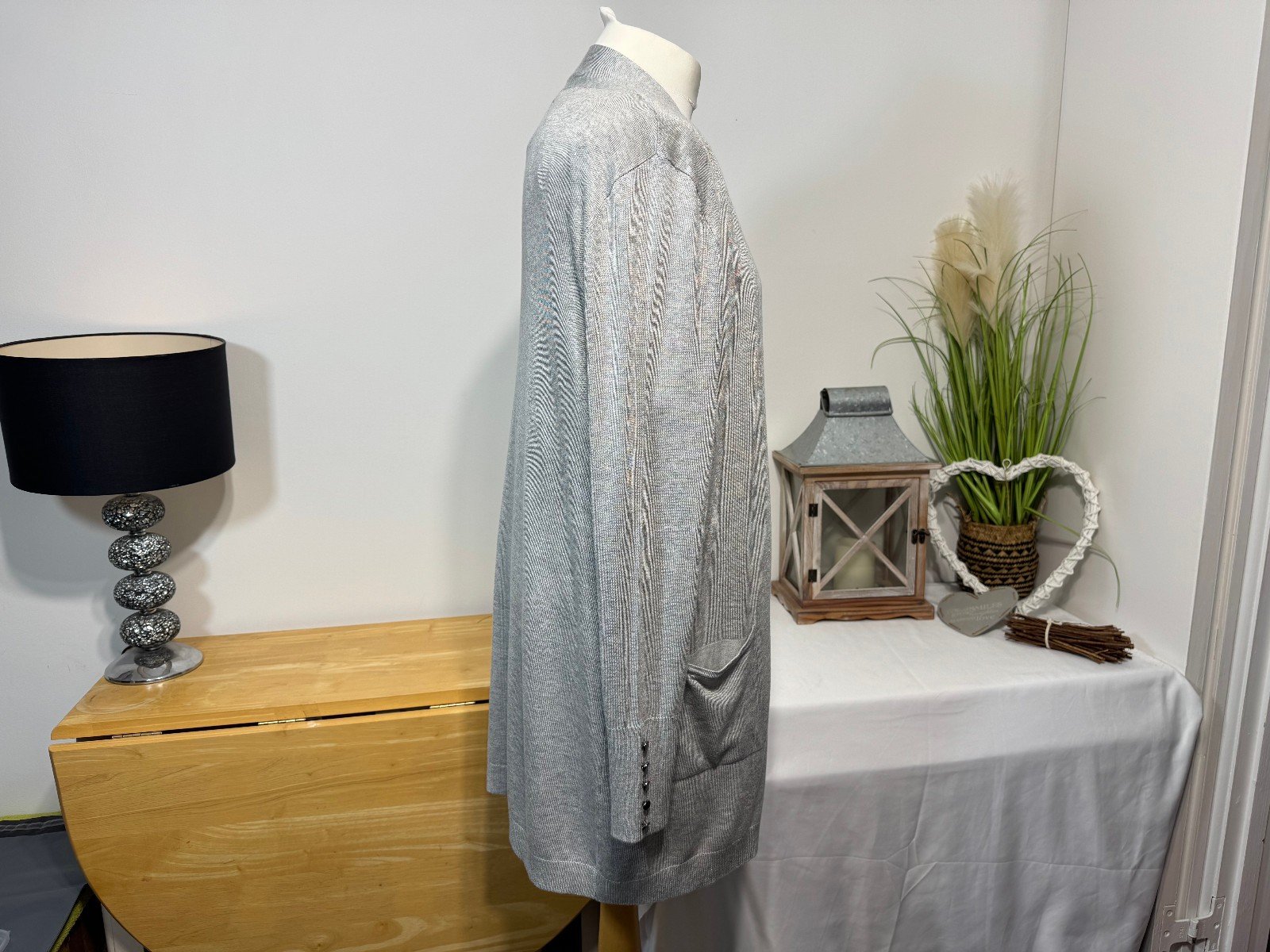 GREY LONGLINE CARDIGAN BUTTON CUFFS SIZE 12