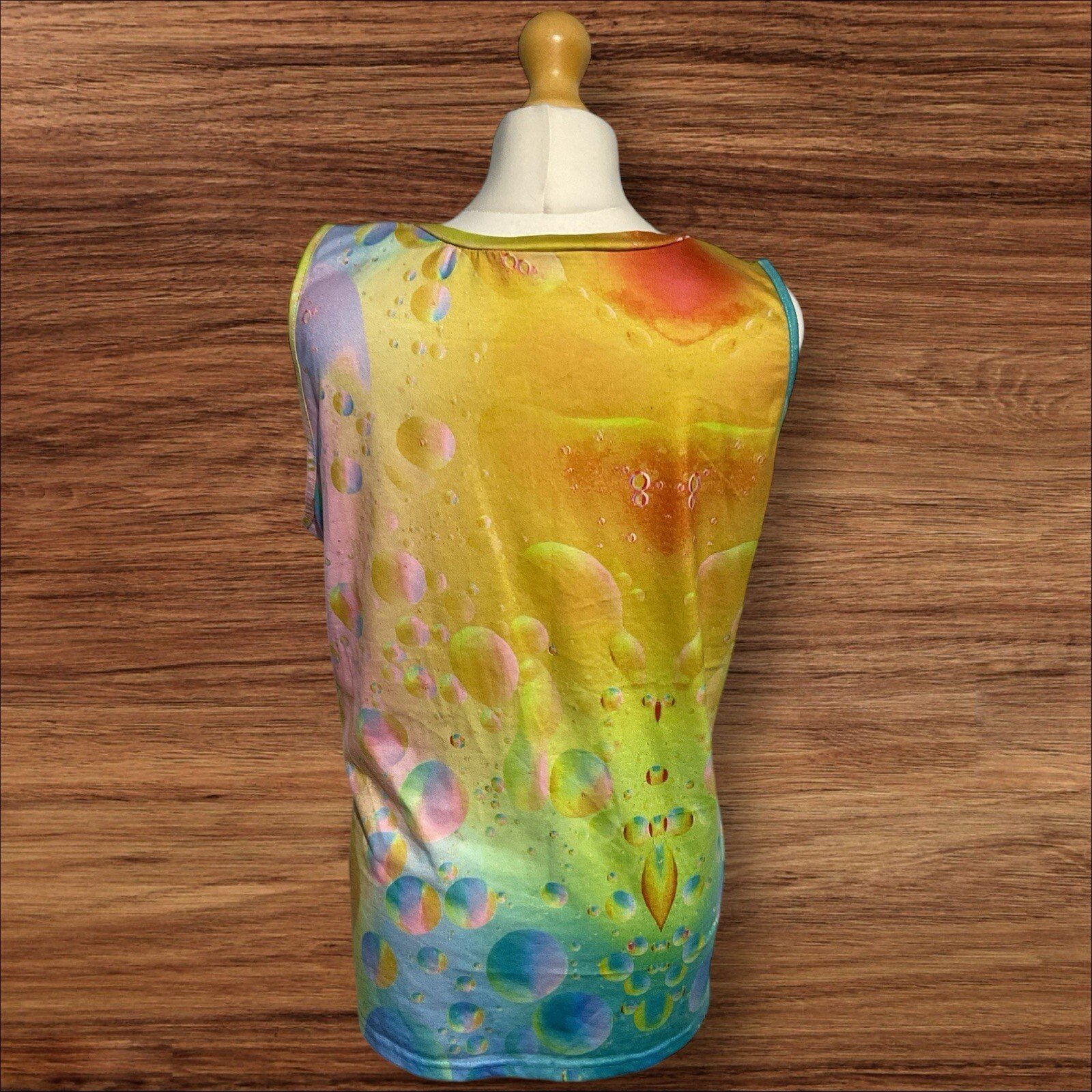 Multi Coloured V Neck T Shirt Sleeveless Size Free Size