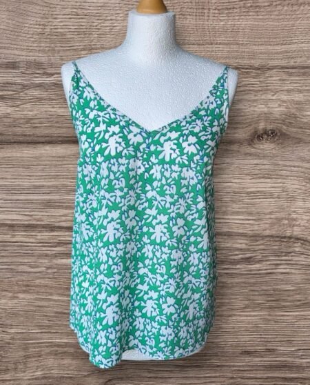 Papaya Jade Green Floral V-neck Cami Top Size 8