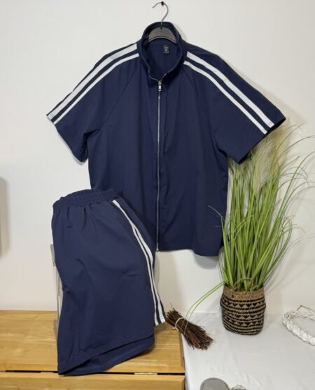 Shein Curve 2 Piece Full Zip Top And Elasticated Waist Shorts Size 1 XL