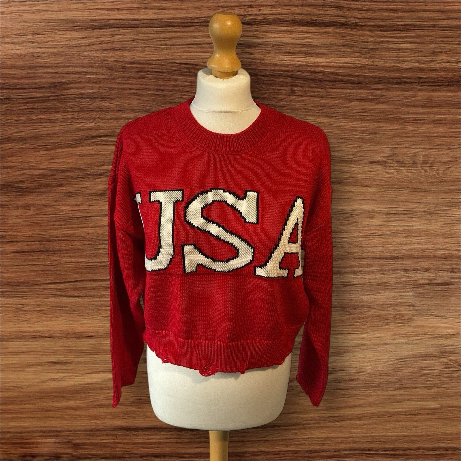 Stradivarius Red Crop Jumper Distressed Cuff/hem Front Motif Size M