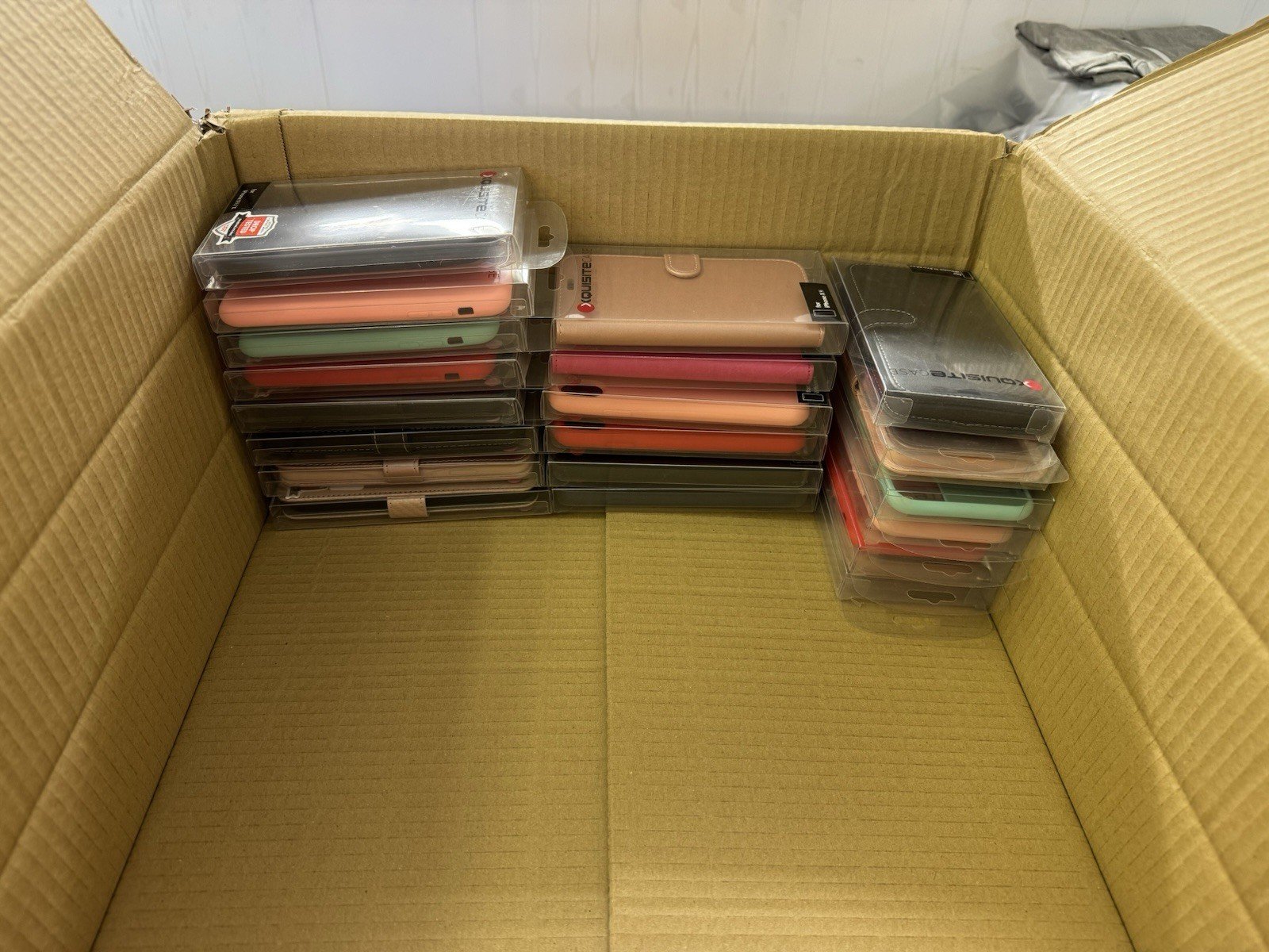 100 Brand New iPhone Cases Wallet & Bumper In Various Colours In Packaging