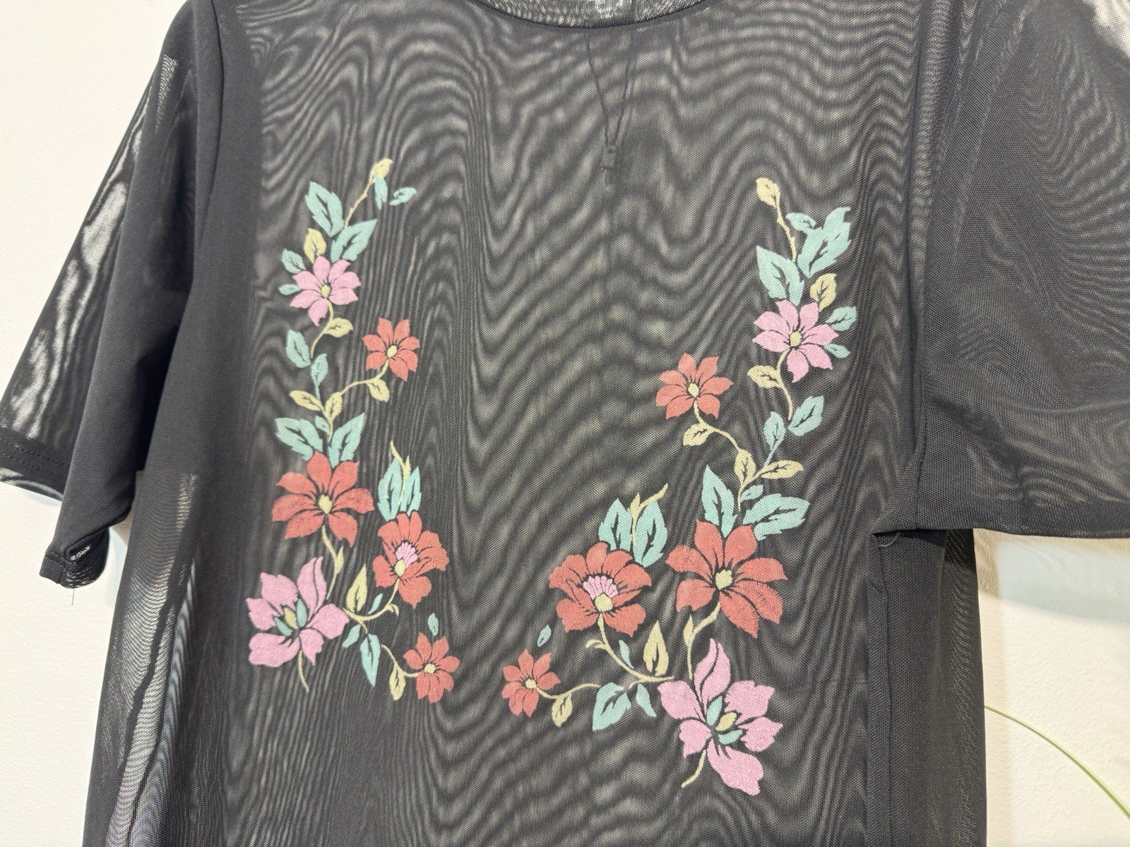 Black Net Layering Floral Short Sleeve Top Size M