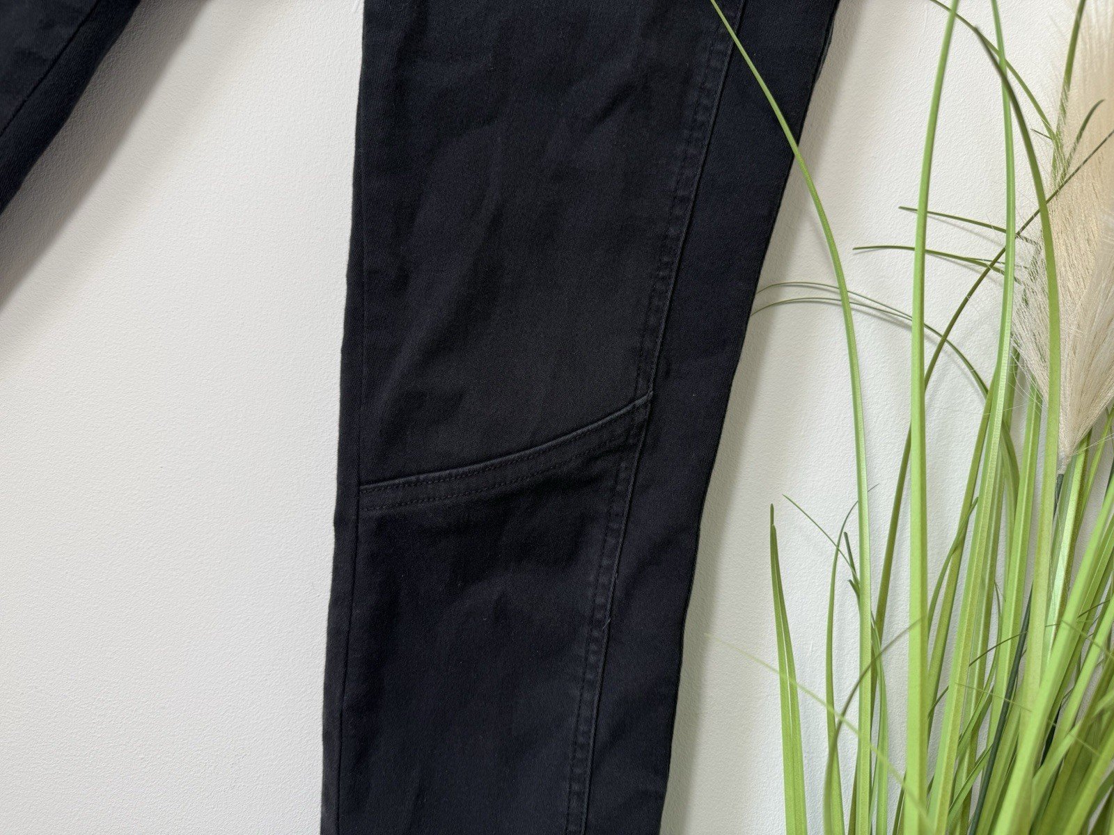 Heine Black Crop Stretch Jeans With Side Seam Zip Size 8P