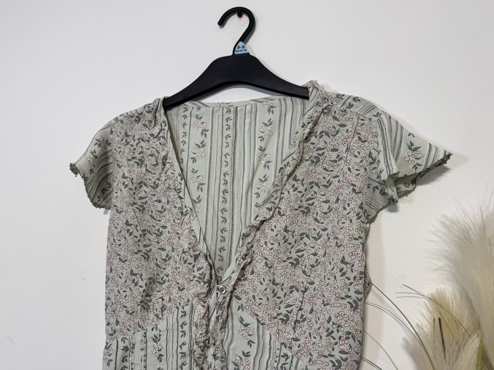 Mint Ditsy Floral Blouse Frill Detail To Close And Collar Tie Waist