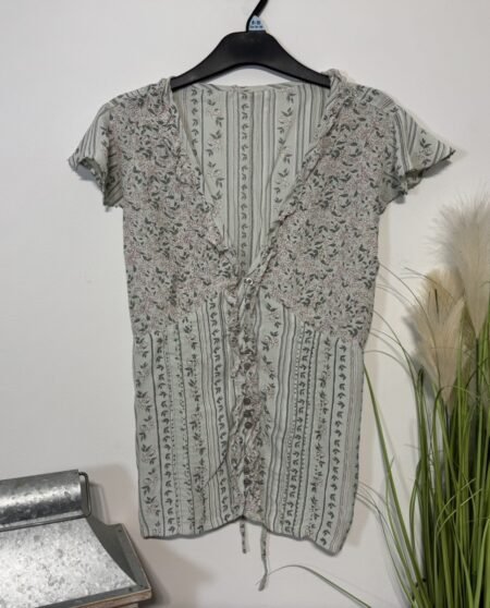 Mint Ditsy Floral Blouse Frill Detail To Close And Collar Tie Waist