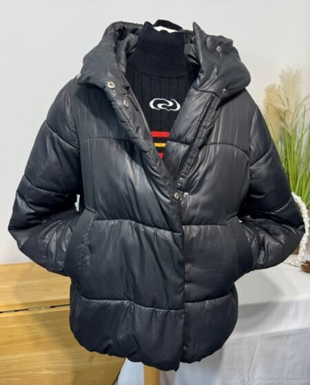 Steve Madden Black Puffer Jacket Hood Pockets Zip/popper Close Size L