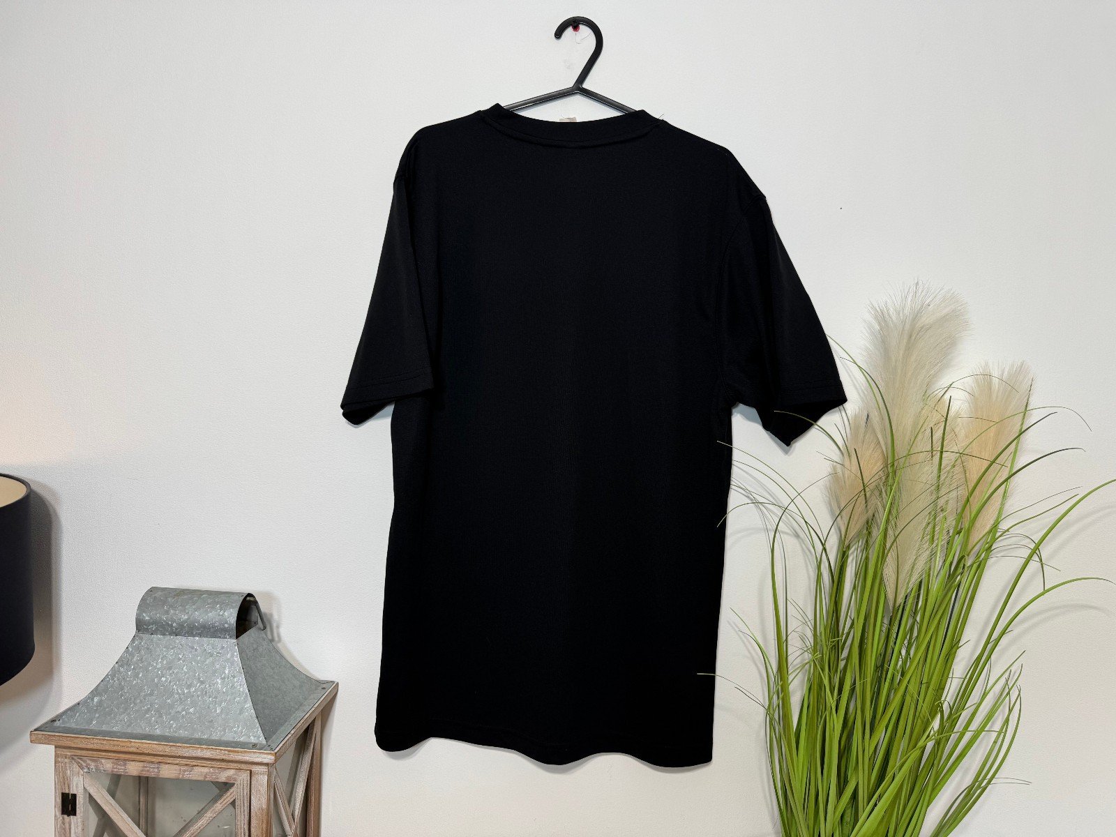Black Graphic T-Shirt Size M