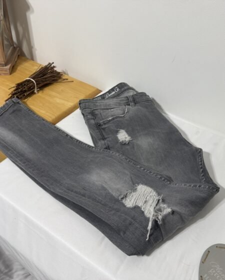 Grey Ripped Distressed Stretch Skinny Jeans W30” L32”