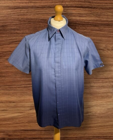 Guess Graduating Blue Check Shirt Short Sleeve Hidden Button Close Pit 24in