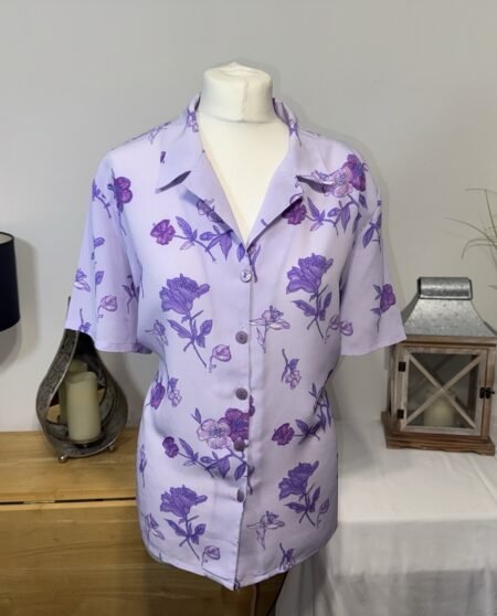 Lilac Floral Relaxed Fit Blouse With Shoulder Pads Size 22