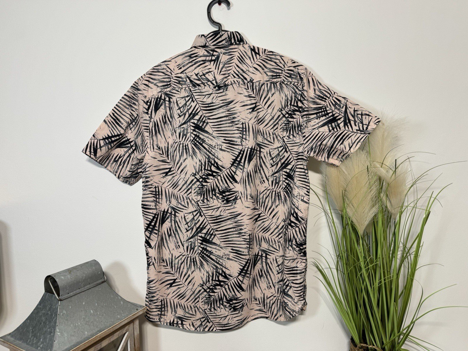 New Look Rose Pink Palm Print Short Sleeve Shirt Size M